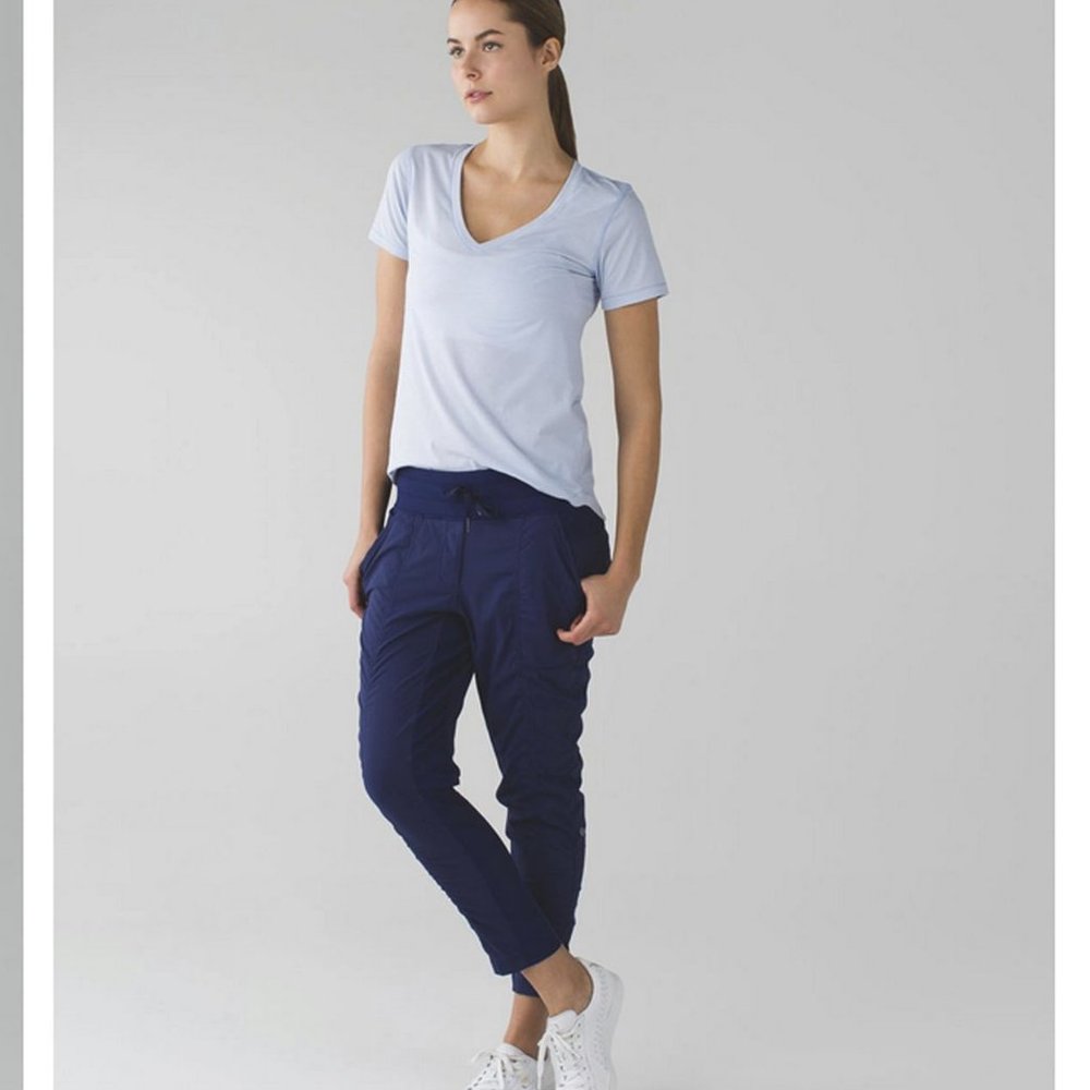 Lululemon Street to Studio Pant Hero Blue Sz 6 NWOT